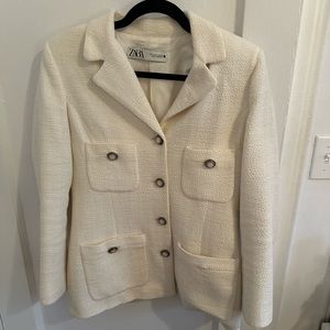 Excellent condition Zara jacket with Button Detailing